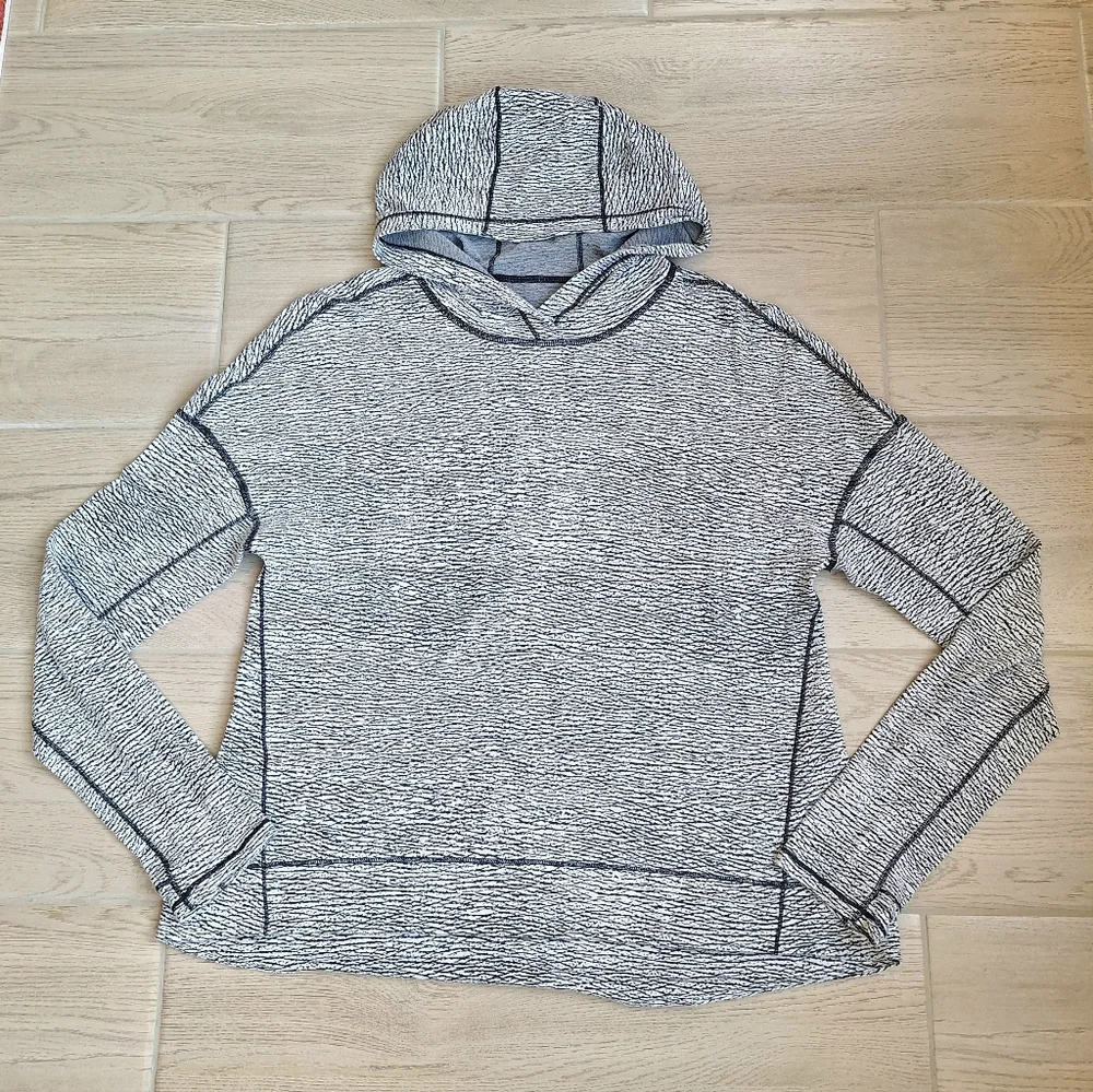 Lululemon Squad Goals Hoodie Lightweight White Gray Pullover Shirt Size 10